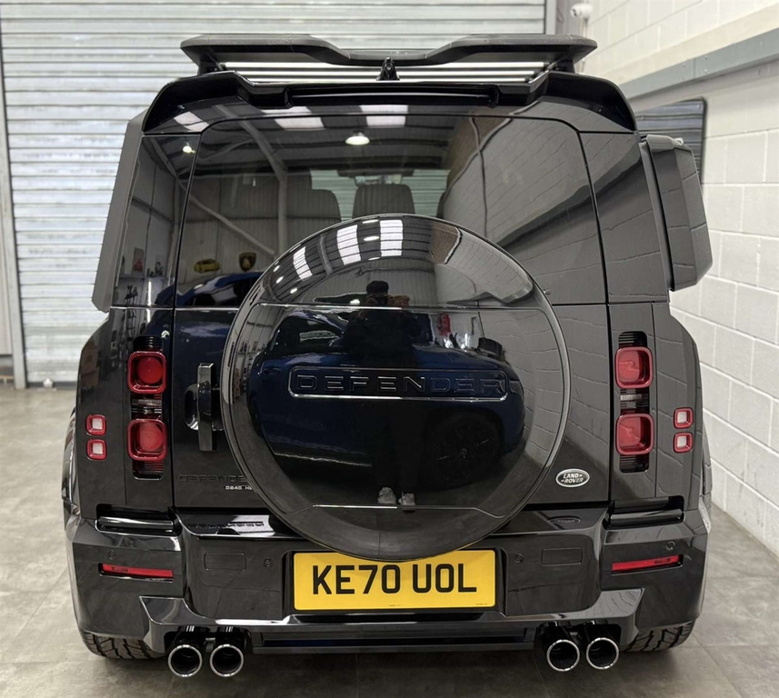 Land Rover Defender Se Black #7