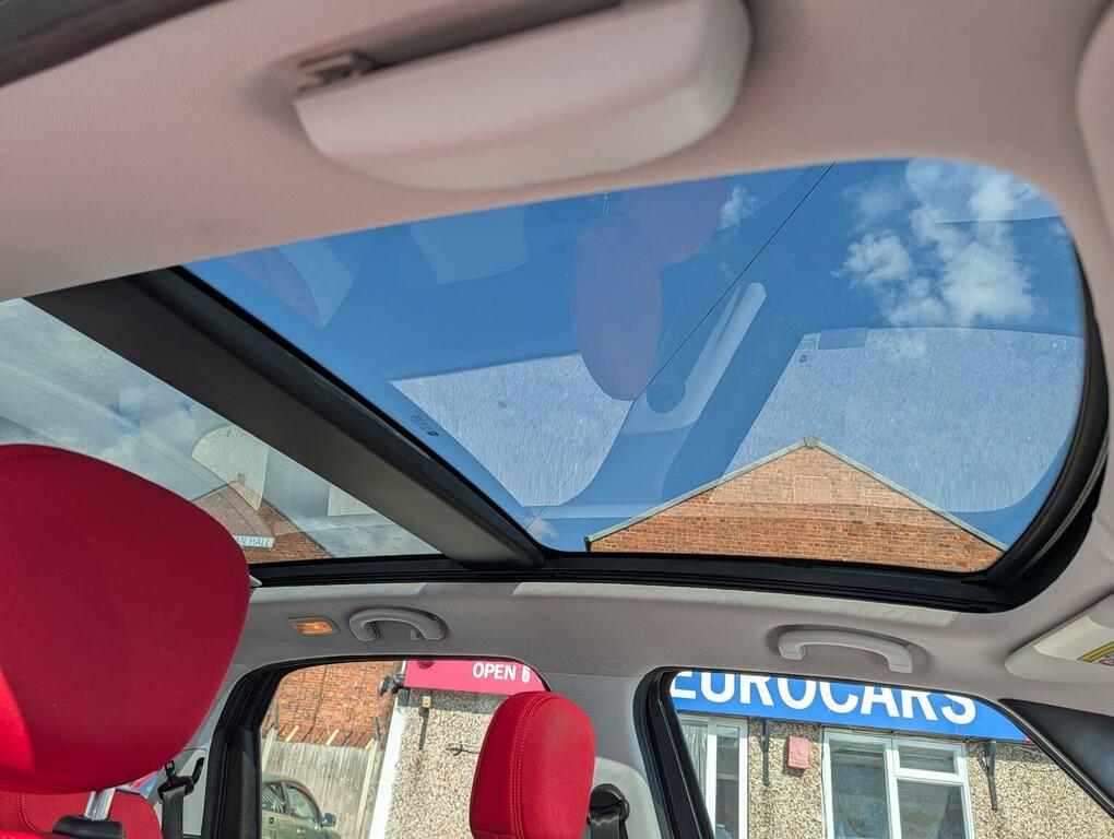 Fiat 500L Pop Star Red #19