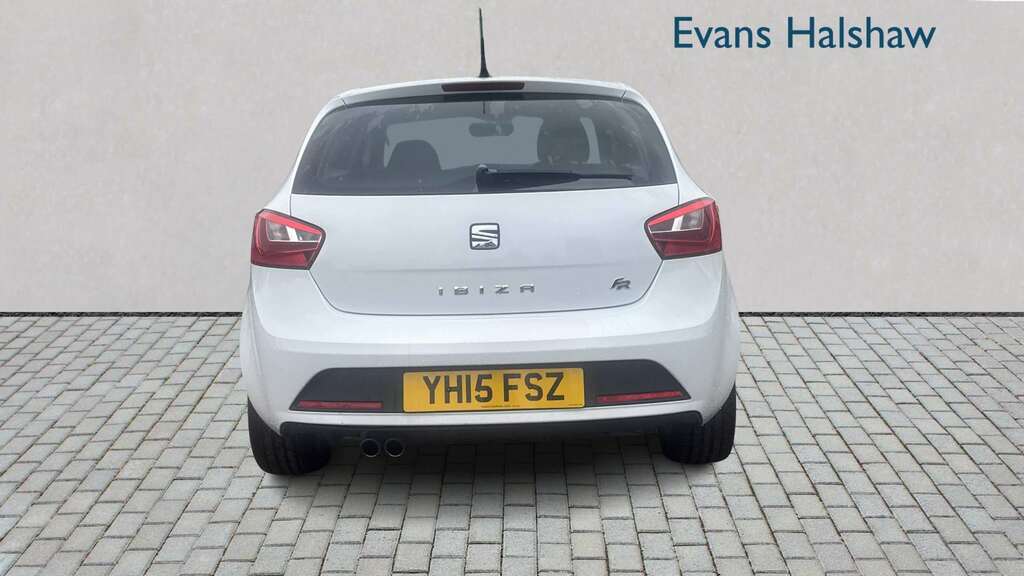 Seat Ibiza 1.2 Tsi Fr Black 2015 White #5