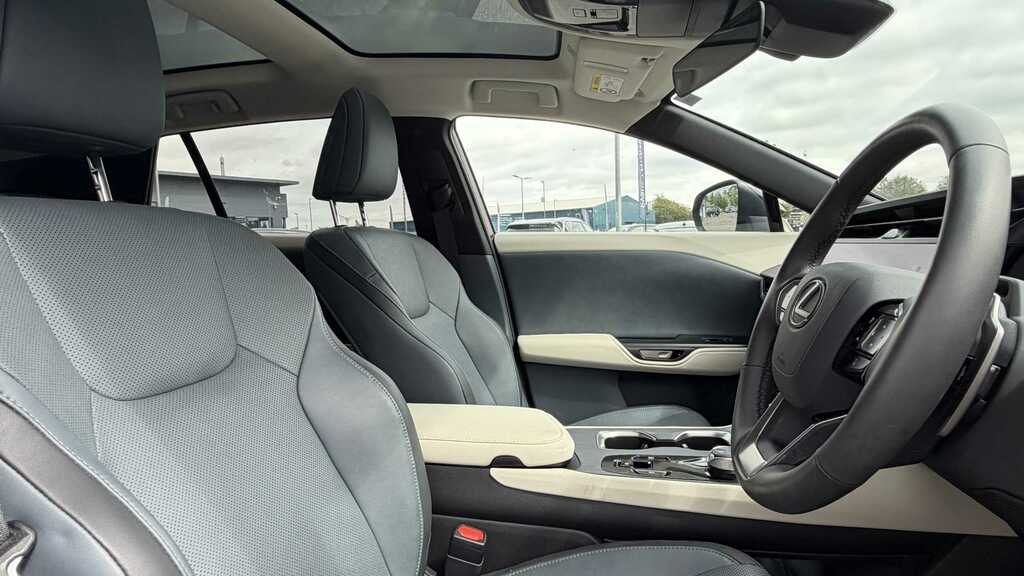 Lexus RZ 450E 230Kw Direct4 Premium 71 Kwh 2024 RJ24ECN Grey #3