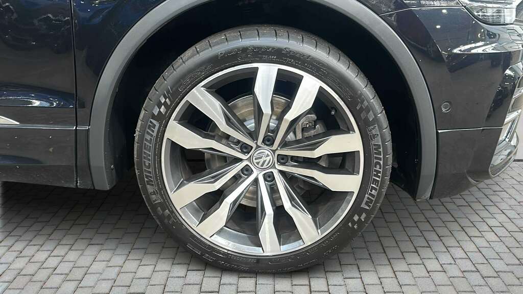Volkswagen Tiguan Allspace 2.0 Tdi 190 4Motion R-line Tech Dsg 2020 Black #6