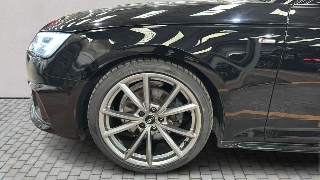 Audi A4 35 Tfsi Black Edition S Tronic Tech Pack 201 KY19JNH Black #5