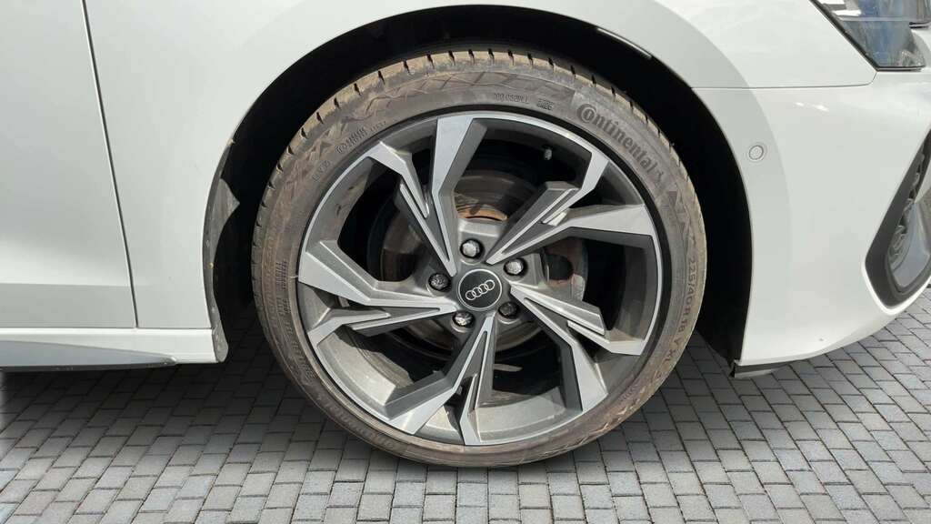 Audi A3 35 Tfsi S Line S Tronic 2025 CK25FMY White #6