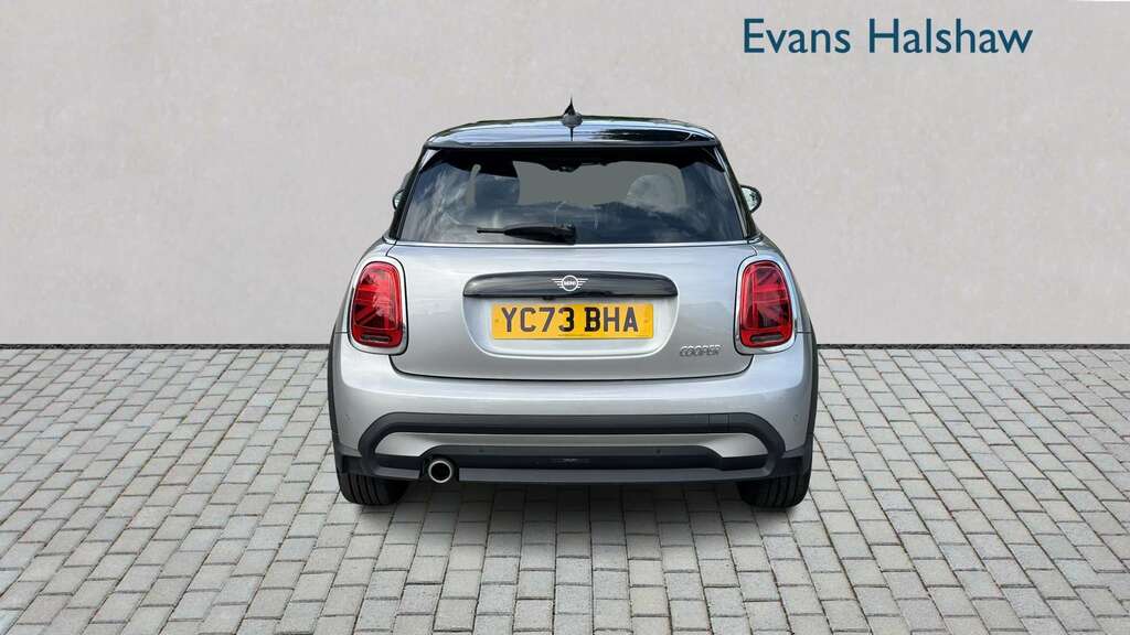 Mini Hatch 1.5 Cooper Classic 2023 YC73BHA Silver #6