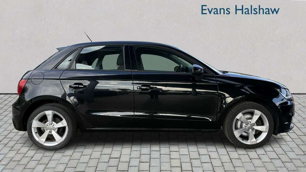 Audi A1 1.4 Tfsi Sport 2017 MF17BZR Black #2