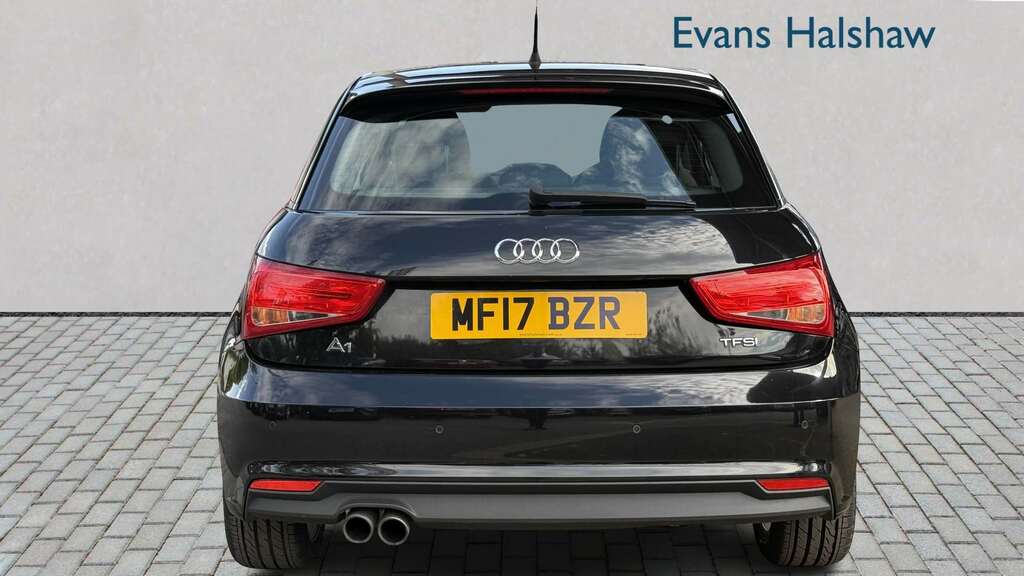 Audi A1 1.4 Tfsi Sport 2017 MF17BZR Black #4