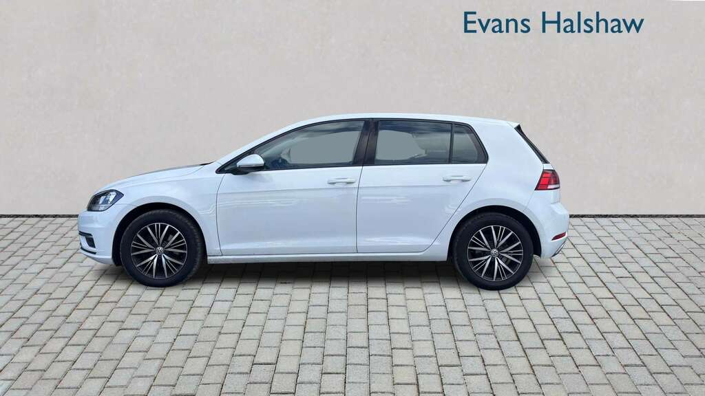 Volkswagen Golf 1.6 Tdi Se Nav 2017 SIG9976 White #3