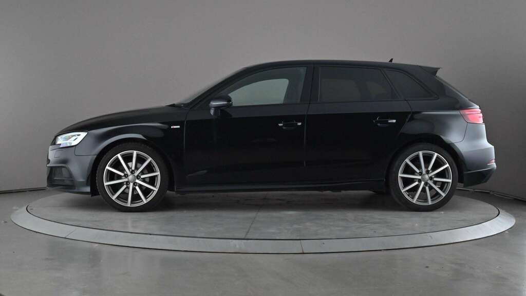 Audi A3 30 Tdi 116 Black Edition 2019 DG69CLV Black #4