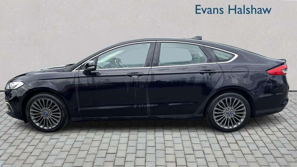 Ford Mondeo 2.0 Ecoblue Titanium Edition 2021 Black #4