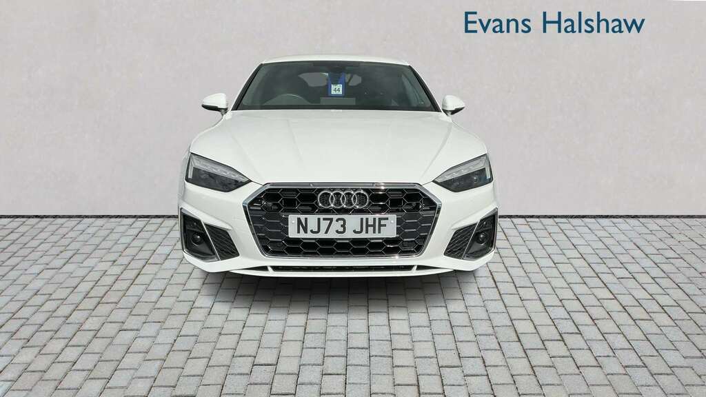 Audi A5 35 Tdi S Line S Tronic 2023 NJ73JHF White #2