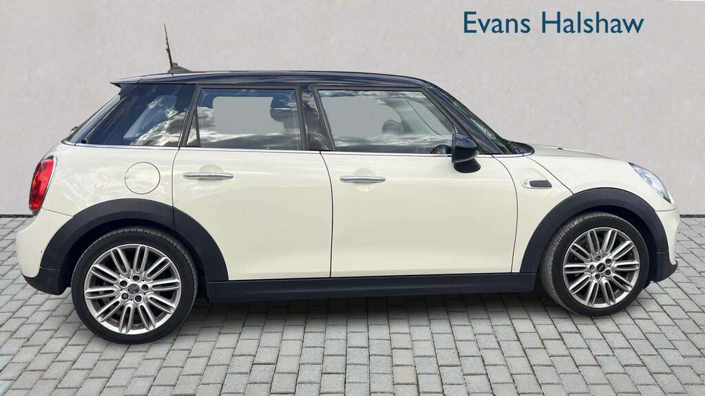 Mini Hatch 1.5 Cooper 2017 LA17GUG White #5