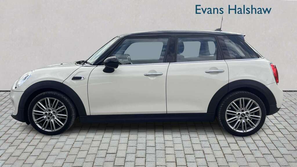 Mini Hatch 1.5 Cooper 2017 LA17GUG White #3