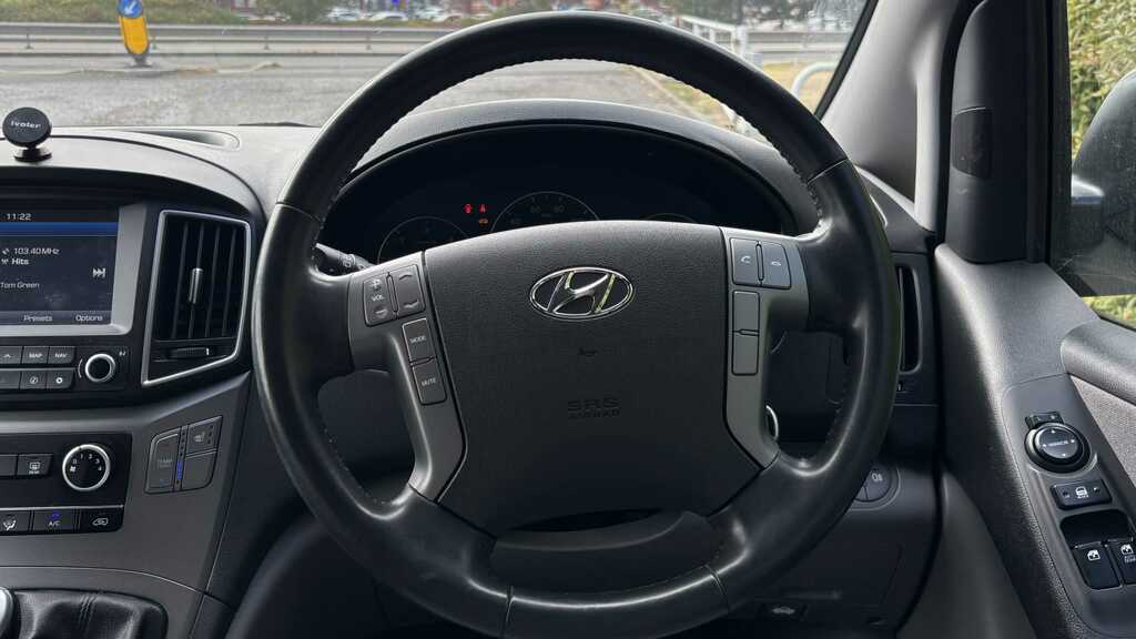 Hyundai I800 Mpv 2.5 Crdi Se Nav 201919 Black #12