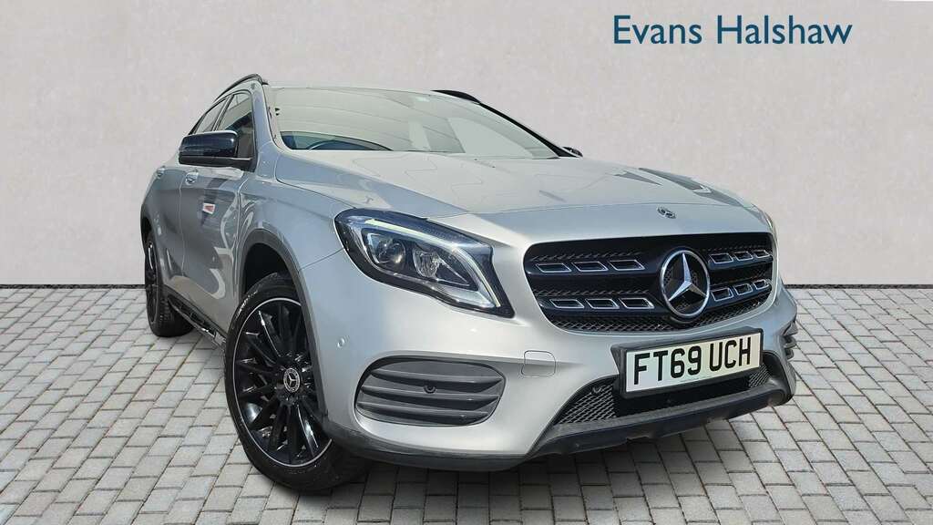 Mercedes-Benz GLA Class 200 Amg Line Edition 2019 Silver