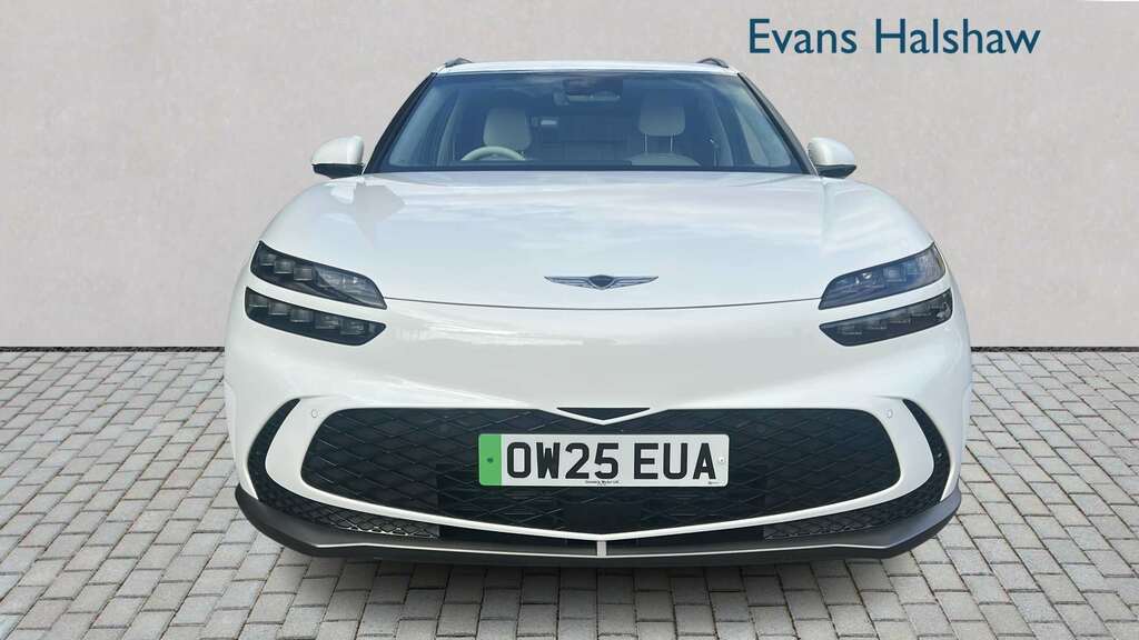Genesis GV60 168Kw Premium 77.4Kwh Comfort 2025 White #4