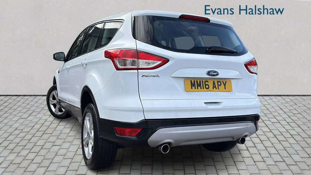 Ford Kuga 2.0 Tdci 150 Zetec 2Wd 2016 MM16APY White #2