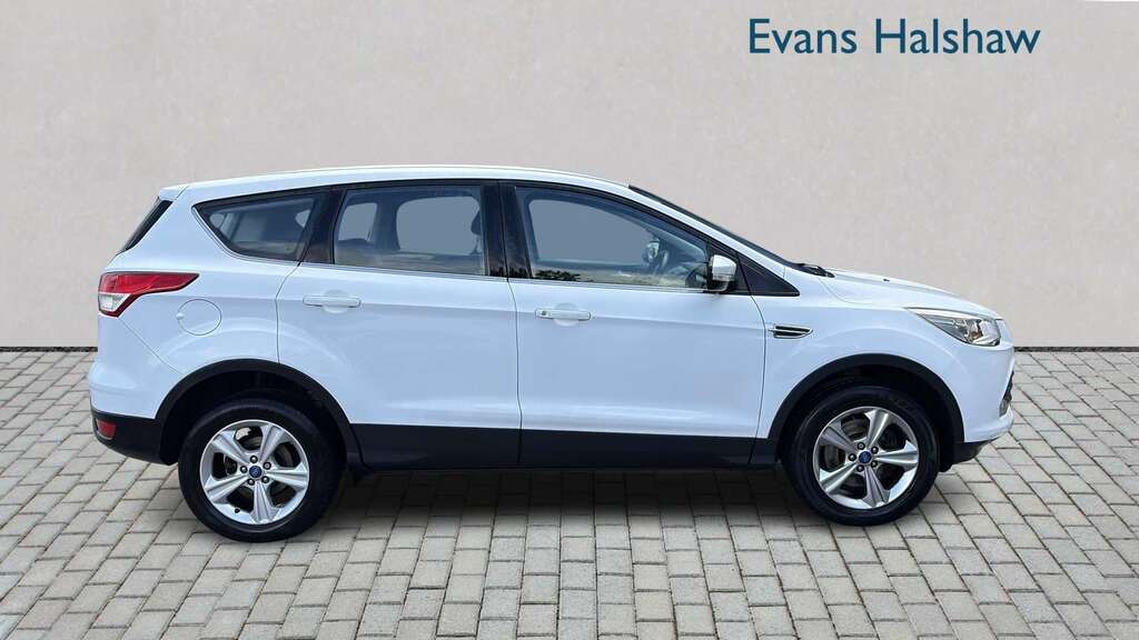 Ford Kuga 2.0 Tdci 150 Zetec 2Wd 2016 MM16APY White #3