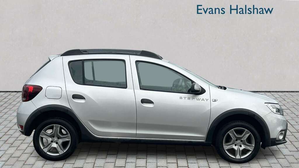 Dacia Sandero Stepway 0.9 Tce Ambiance 2018 SV18WWG Silver #3