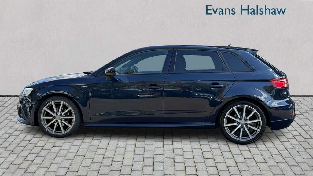 Audi A3 1.5 Tfsi Black Edition 2018 KM18XAN #3