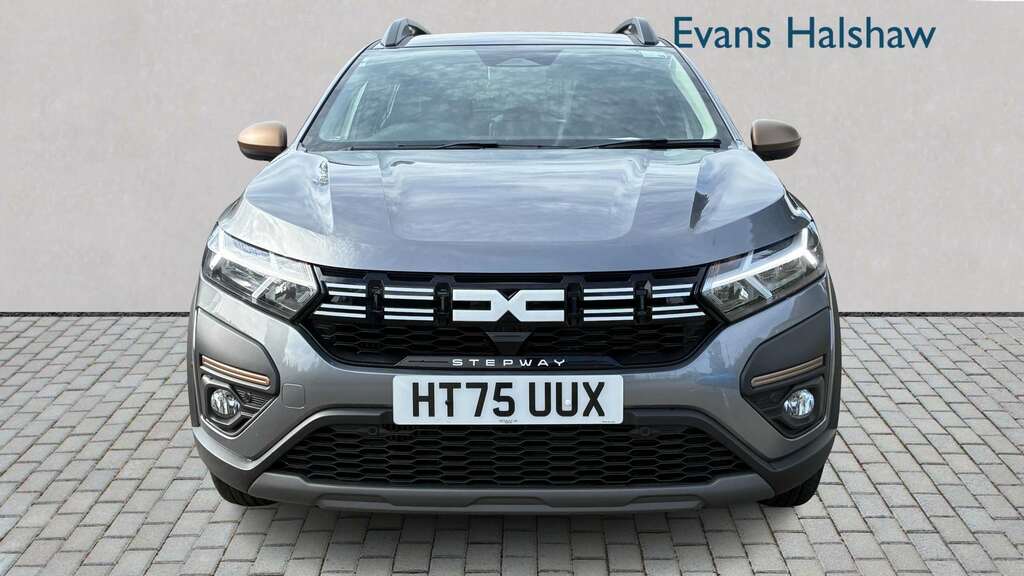 Dacia Sandero Stepway 1.0 Tce Extreme 2026 HT75UUX Grey #2