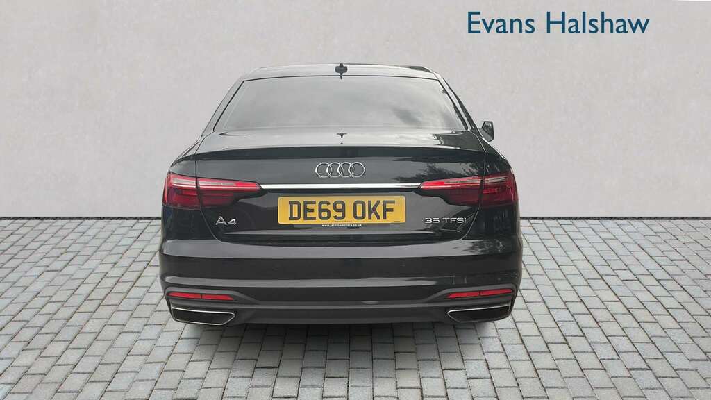 Audi A4 35 Tfsi Technik S Tronic 2020 DE69OKF Black #3