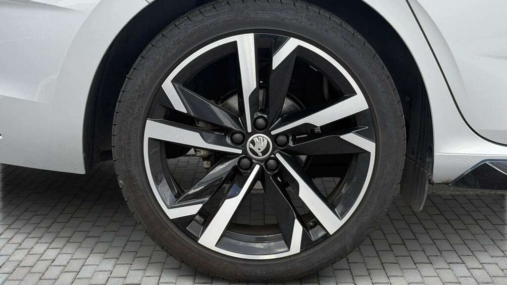 Skoda Scala 1.5 Tsi Monte Carlo Dsg 2025 Silver #5