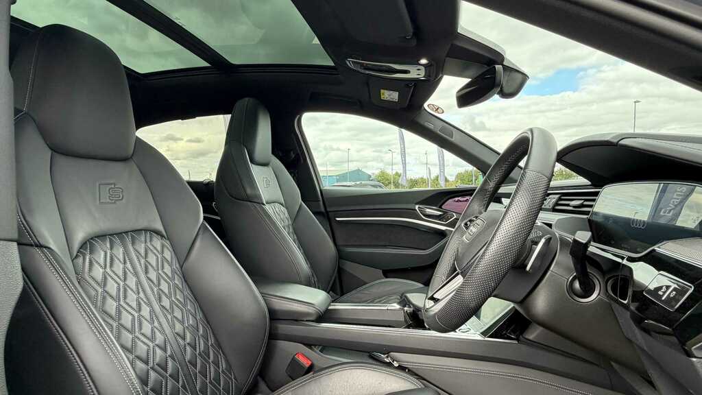 Audi Q8 e tron 300Kw 55 Quattro 114Kwh Vorsprung 2023 Grey #3