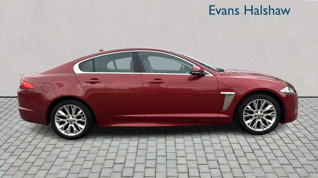Jaguar XF 3.0D V6 Portfolio Sportbrake Euro 5 Ss Silver #7