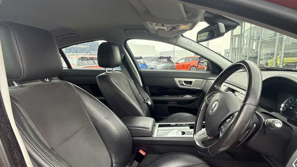 Jaguar XF 2.2D 200 Sport 2012 KT62DJV Red #4