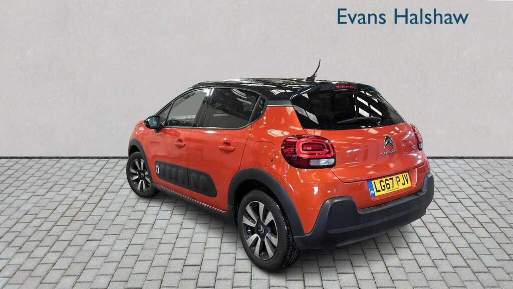 Citroen C3 1.2 Puretech 82 Flair 2017 LG67PJV Orange #2