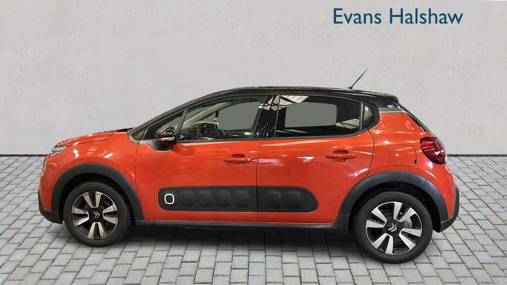 Citroen C3 1.2 Puretech 82 Flair 2017 LG67PJV Orange #3