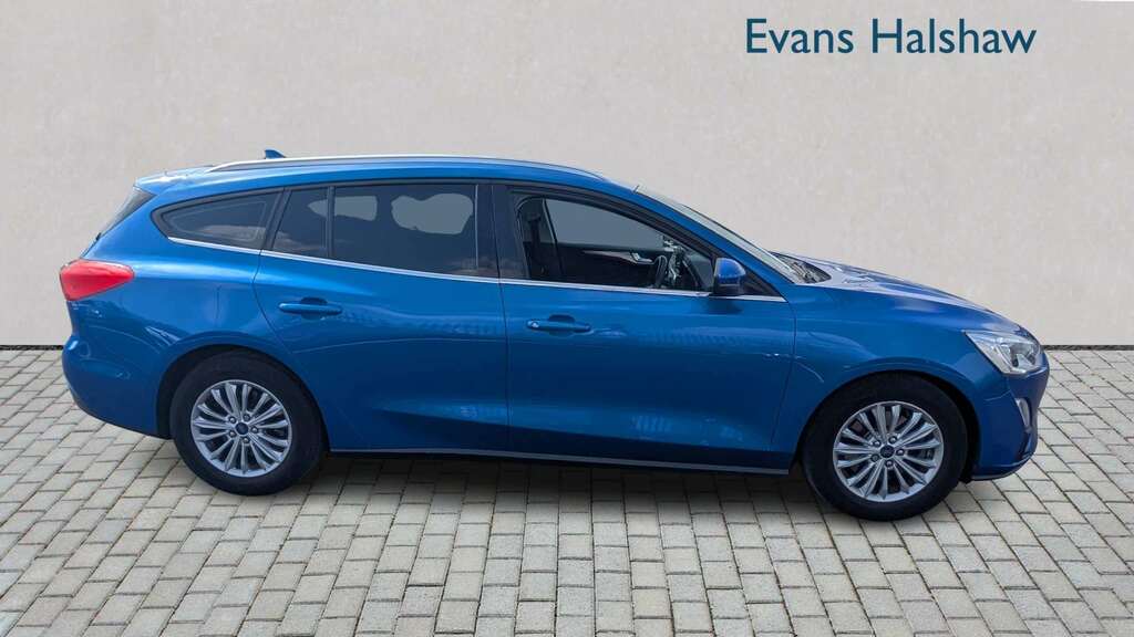 Ford Focus 1.0 Ecoboost 125 Titanium 2018 BC68XMO Blue #3