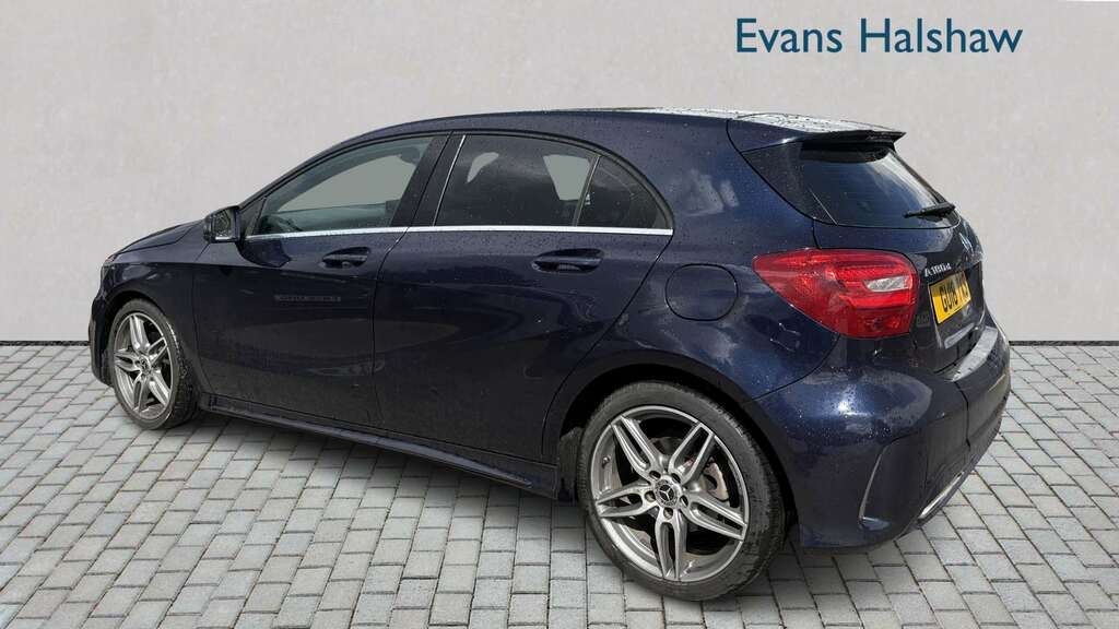 Mercedes-Benz A Class A180d Amg Line 2018 GU18YXS Blue #3