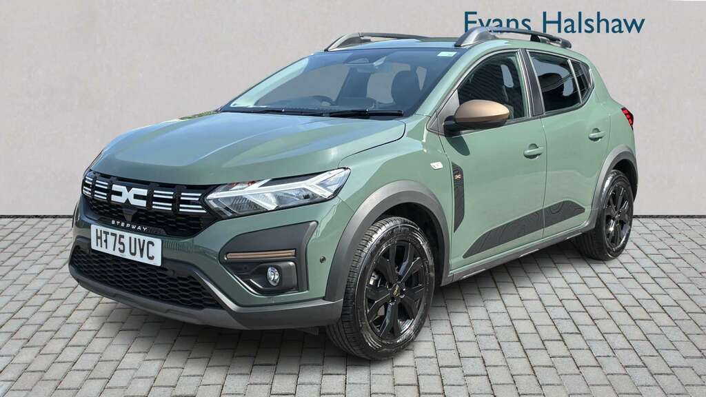 Dacia Sandero Stepway 1.0 Tce Extreme 2026 HT75UVC Green #3