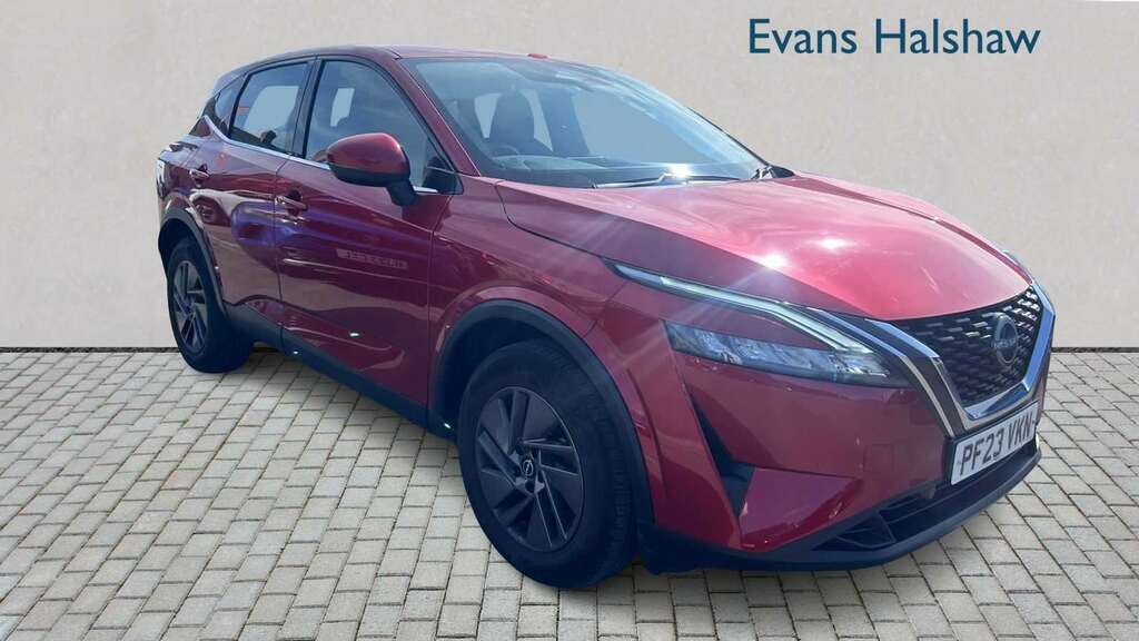 Nissan Qashqai 1.3 Dig-t Mh Acenta Premium 2023 Red