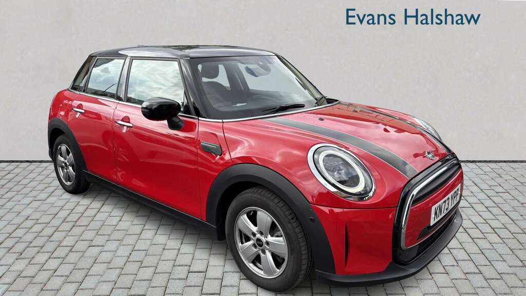 Mini Hatch 1.5 C Classic Level 2 2023 KN73YPP Red #3