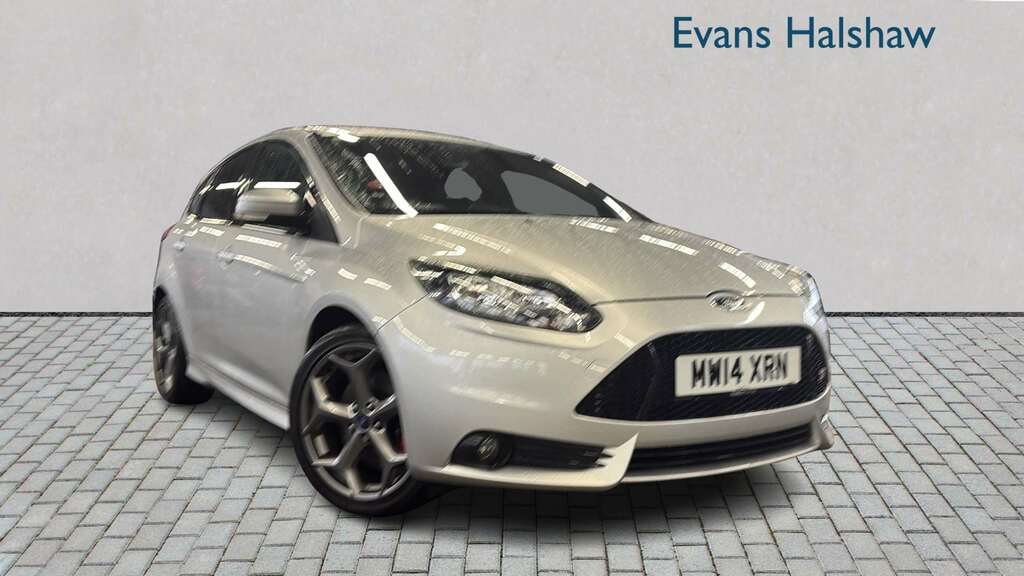 Ford Focus 2.0T St-2 2014 MW14XRN Silver