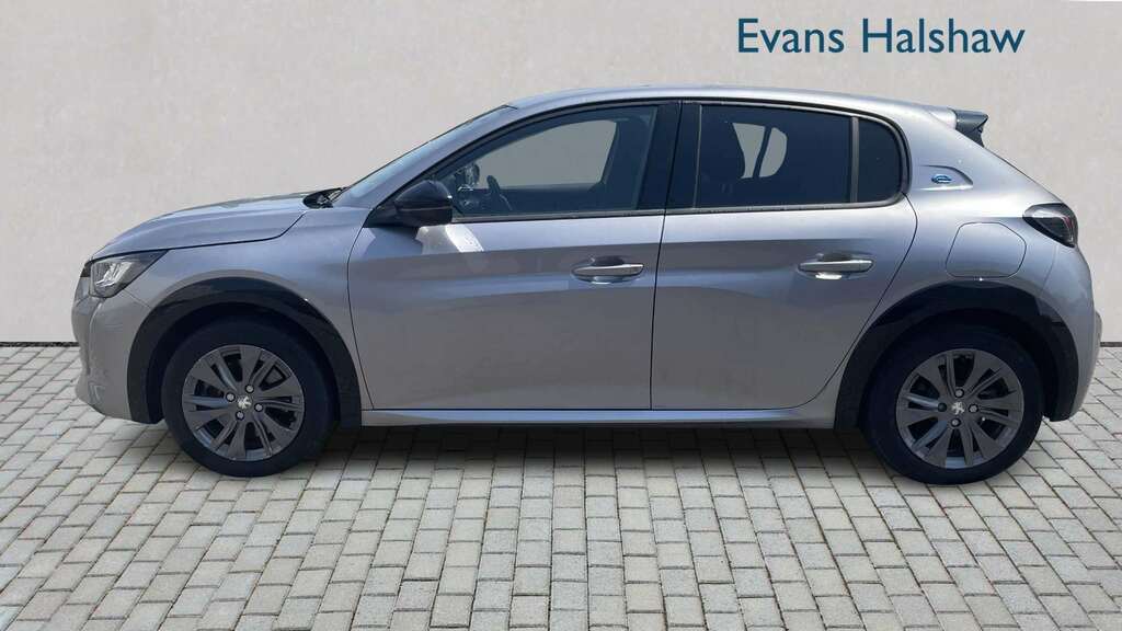 Peugeot e-208 100Kw Allure Premium 50Kwh 2022 Grey #4