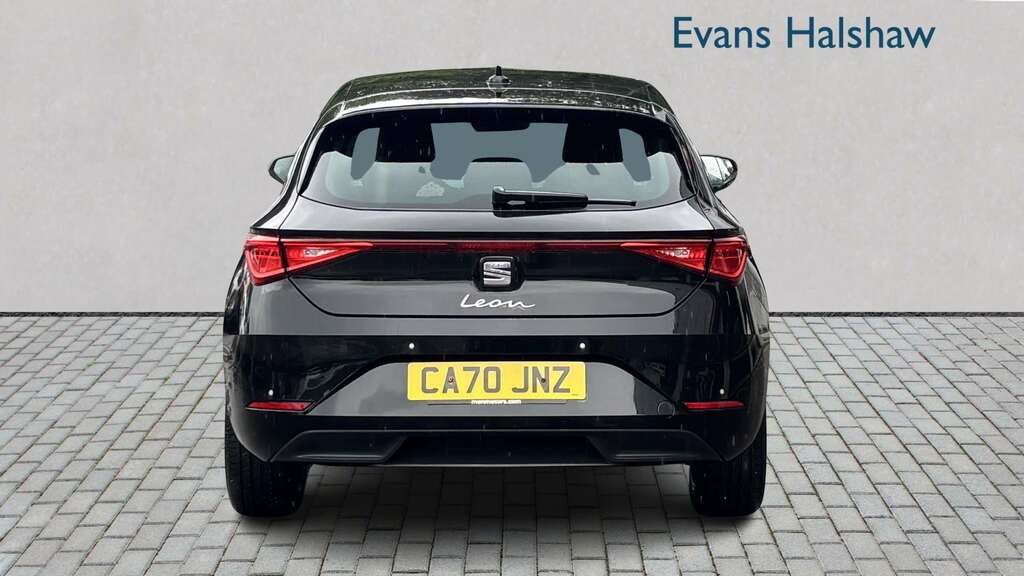 Seat Leon 1.0 Tsi Evo Se Dynamic 2020 Black #4
