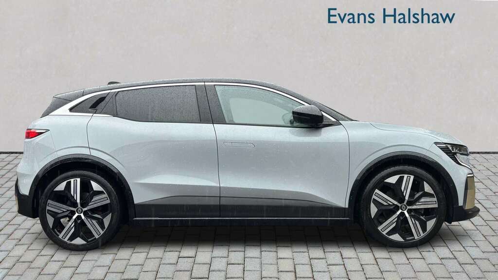 Renault Megane E-Tech Ev60 160Kw Iconic 60Kwh Optimum Charge 20 Grey #6