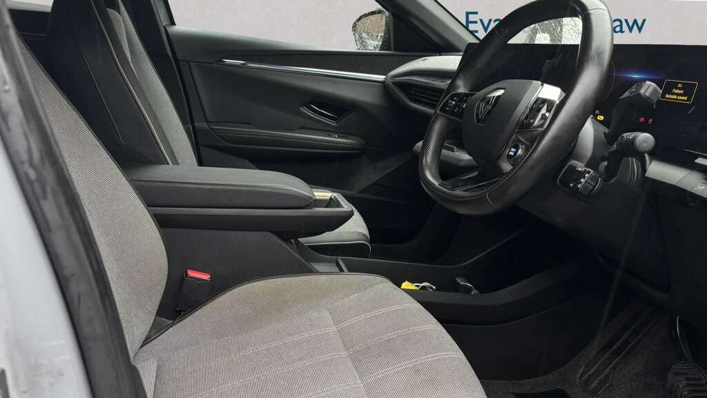 Renault Megane E-Tech Ev60 160Kw Iconic 60Kwh Optimum Charge 20 Grey #3