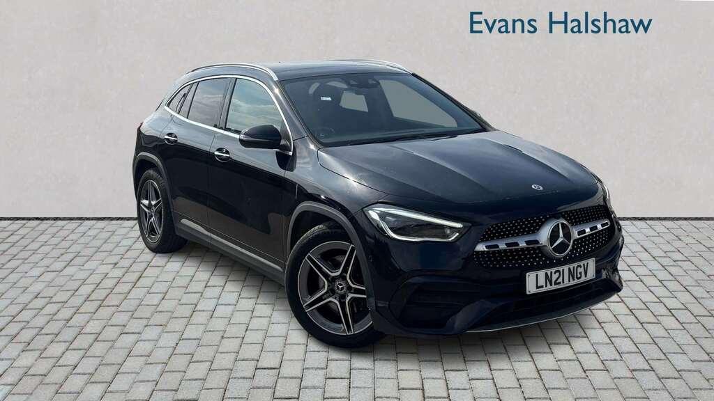 Mercedes-Benz GLA Class 180 Amg Line Premium Plus 2021 Black