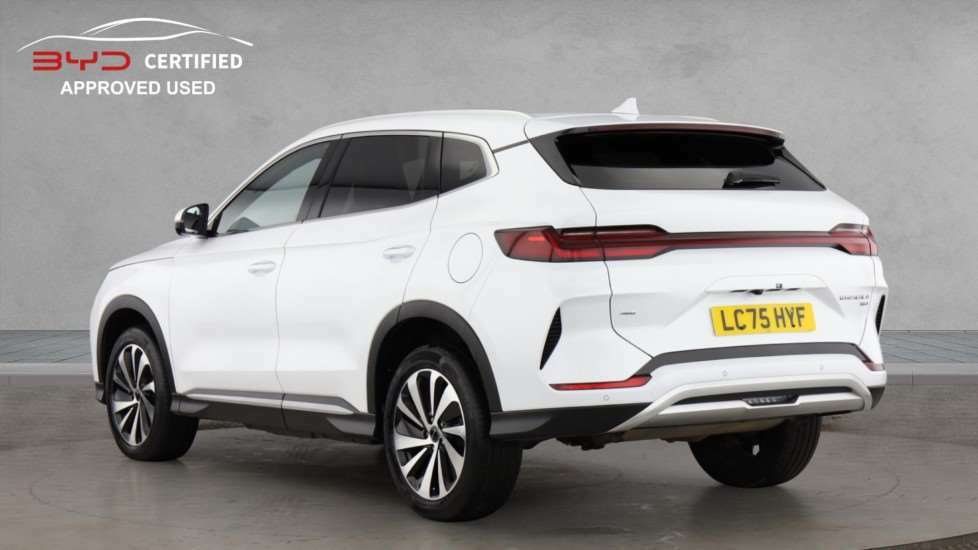 Byd Seal U 1.5T Dm-i Awd Design 2025 White #4