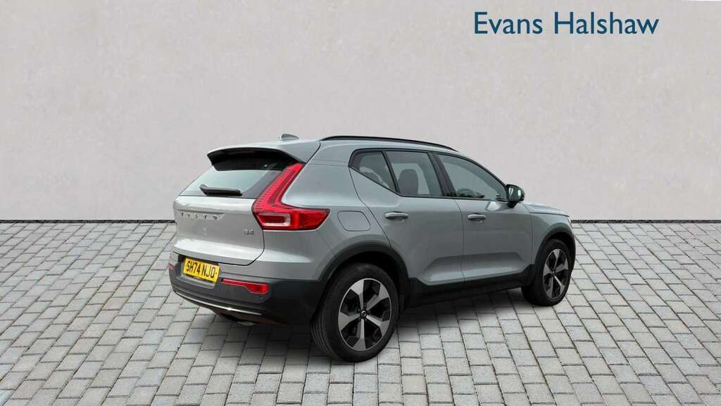 Volvo XC40 2.0 B4p Plus Dark 2024 SH74NJO Grey #3