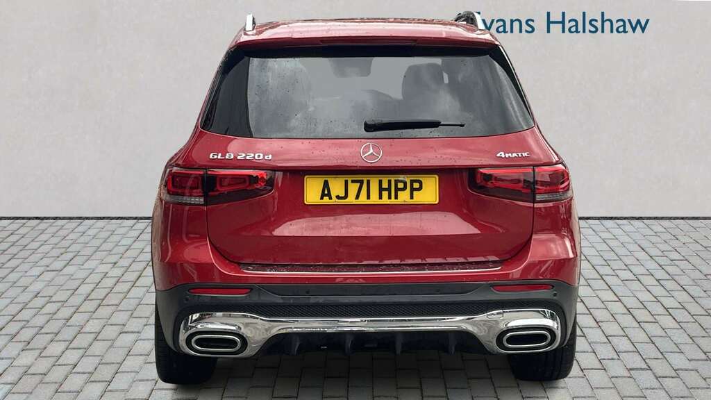 Mercedes-Benz GLB Class 220D 4Matic Amg Line Prem Plus 8G-tronic 2022 Red #5