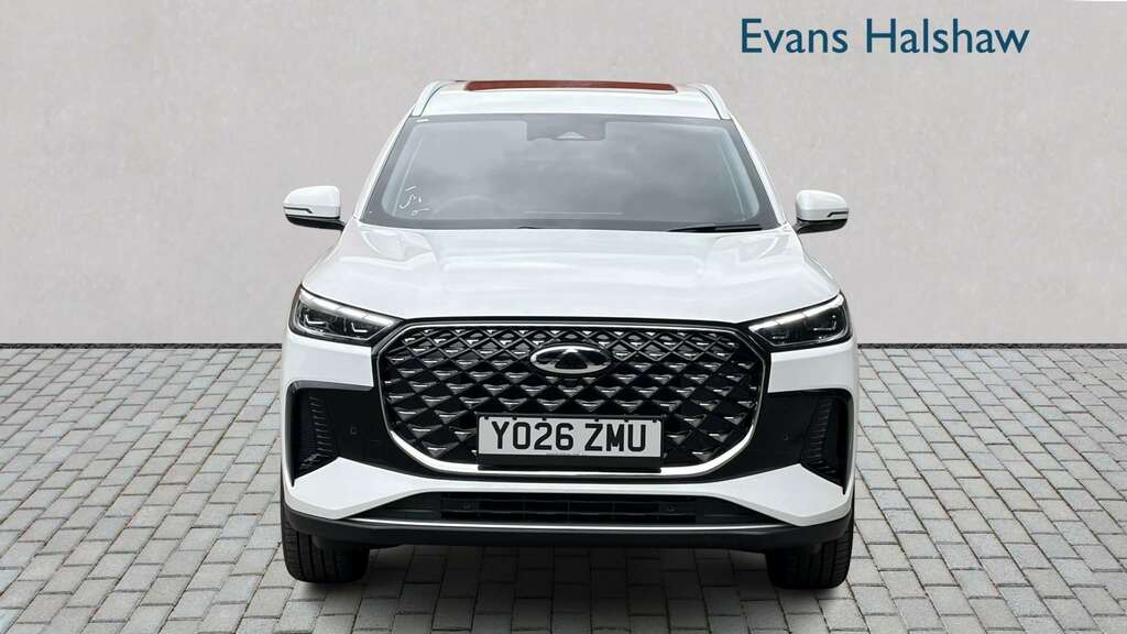 Chery Tiggo 8 1.5T Phev Summit Dht 2026 White #3
