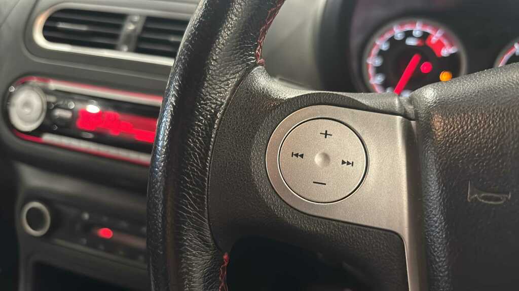 MG MG3 Hatchback Red #9