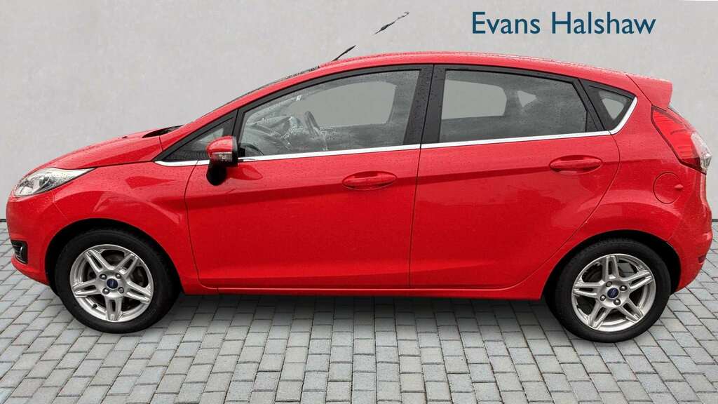Ford Fiesta 1.0 Ecoboost Zetec Black #4