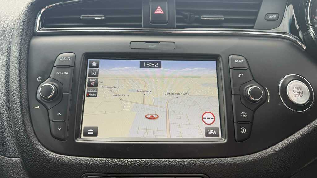 Kia Proceed Hatchback Pro Ceed Red #22