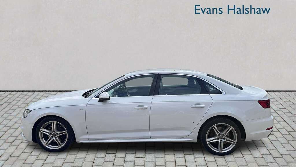 Audi A4 2.0T Fsi S Line 2015 White #3